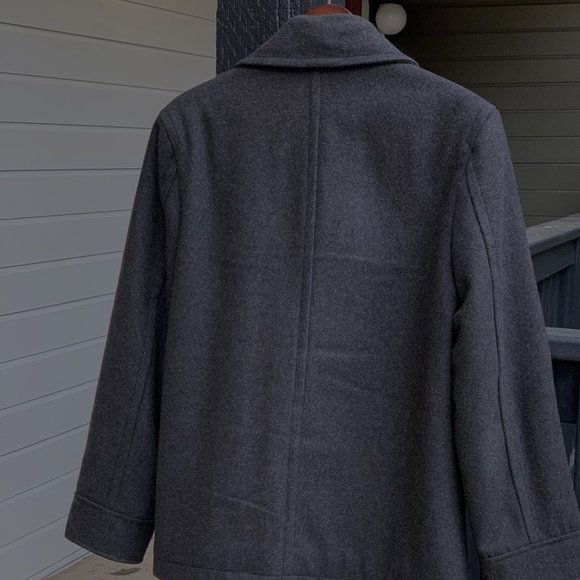 Black/charcoal peacoat - incredibly warm! - Picture 3 of 4